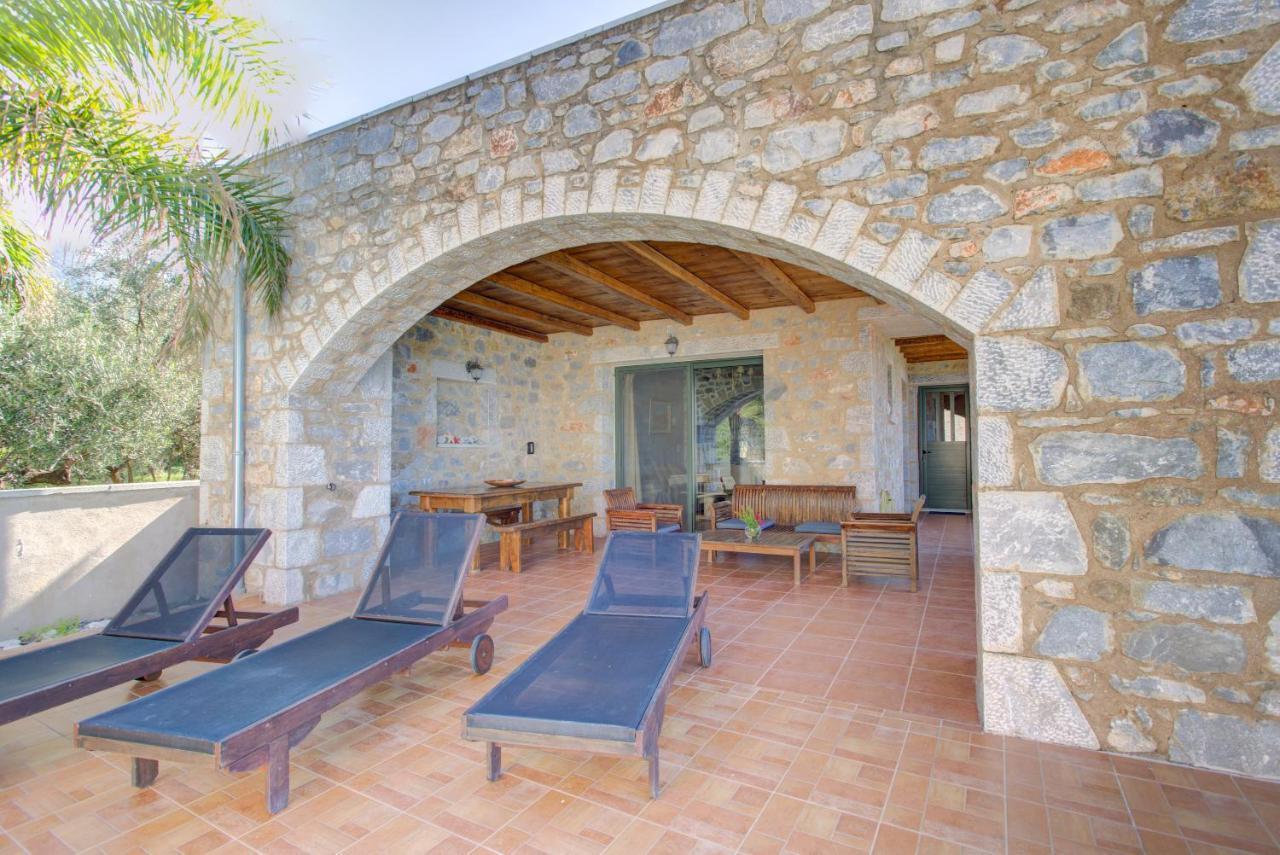 Hotel Mani Stone Towers Kotronion  Esterno foto