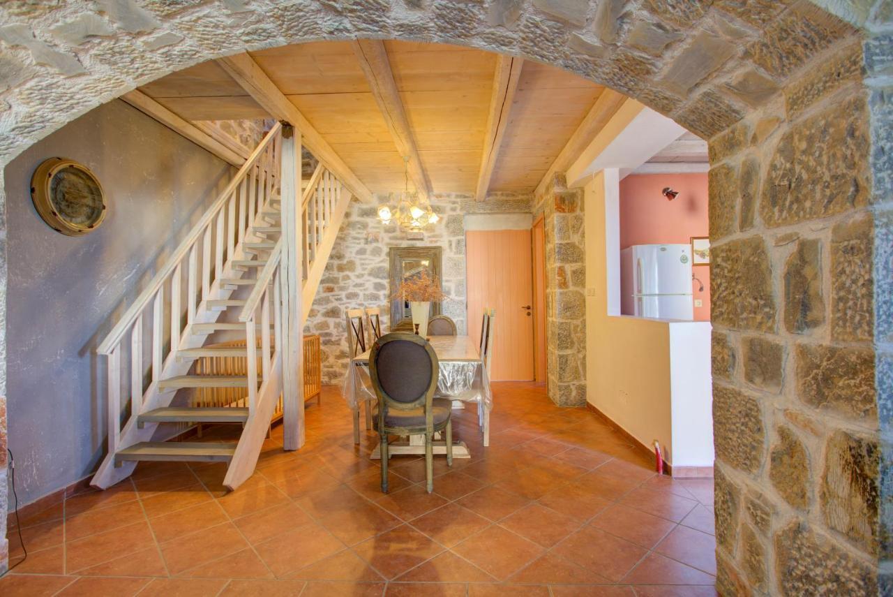 Hotel Mani Stone Towers Kotronion  Esterno foto