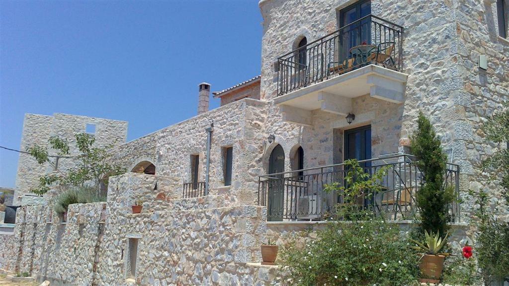 Hotel Mani Stone Towers Kotronion  Esterno foto